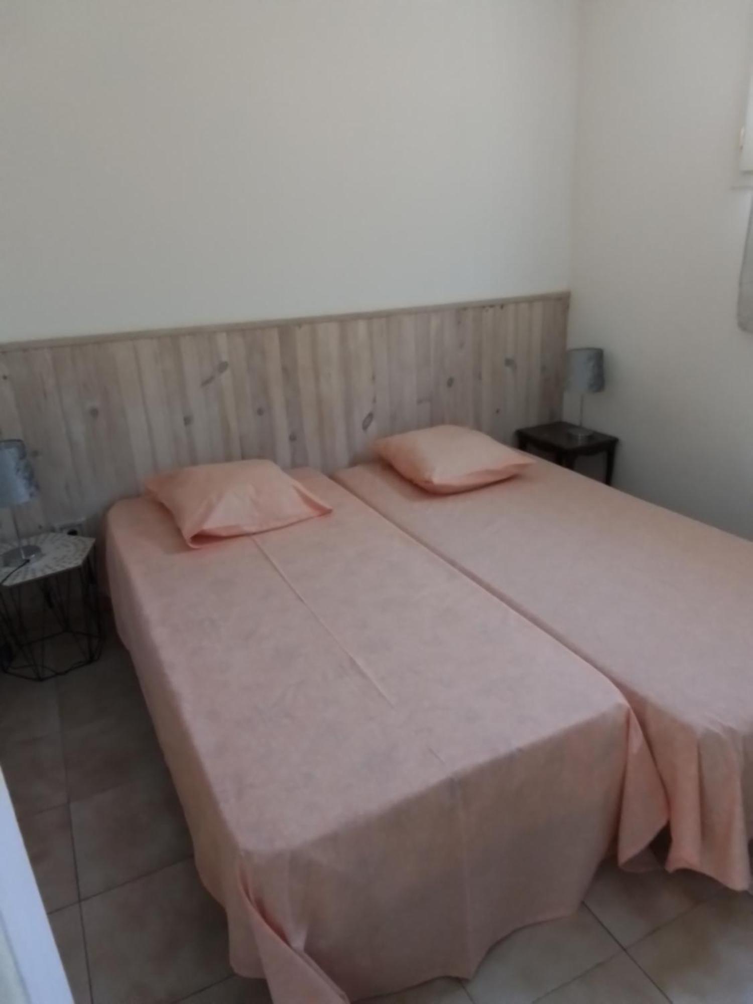 Flat * Lunel-Viel